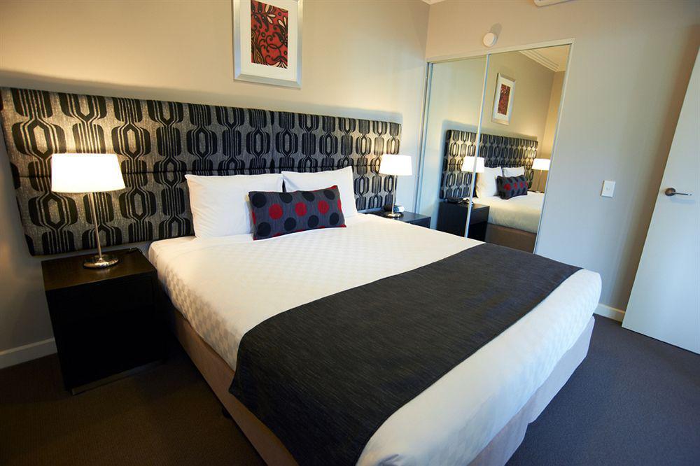 Quest Campbelltown Aparthotel Esterno foto